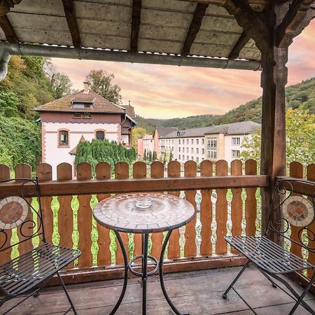 Bismarck Apt Mit Schoenem Balkon Bad Ems Exterior foto
