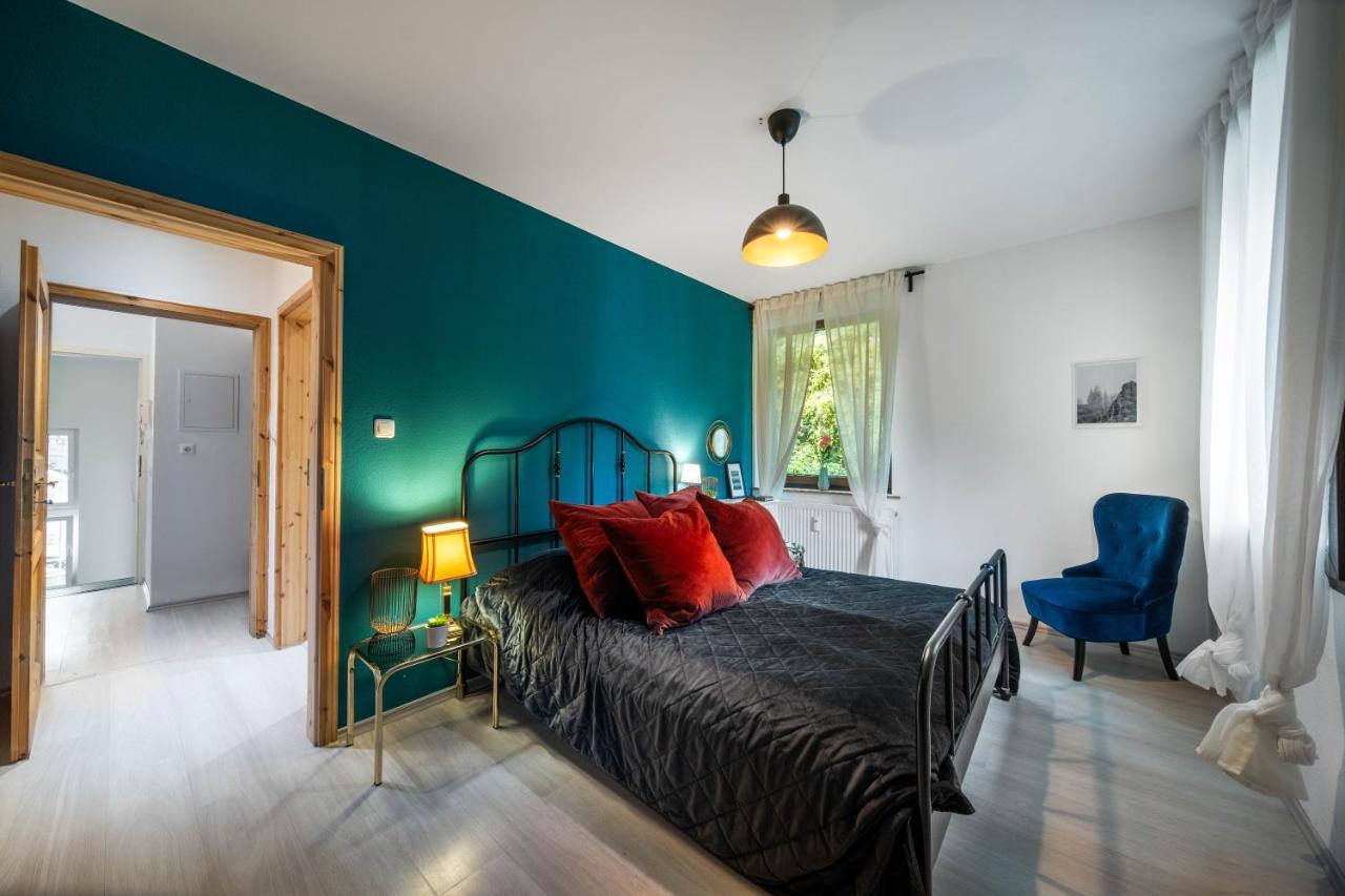 Bismarck Apt Mit Schoenem Balkon Bad Ems Exterior foto